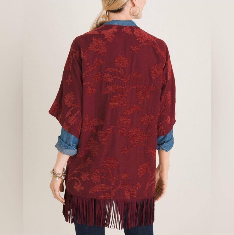 Chico's Chenille Floral Jacquard Fringe Red Ruana Shawl NWT Womens Size S/M - Picture 4 of 11